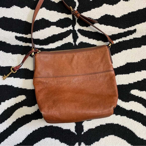Fossil Amelia Brown Leather Crossbody Bag - Picture 2 of 10
